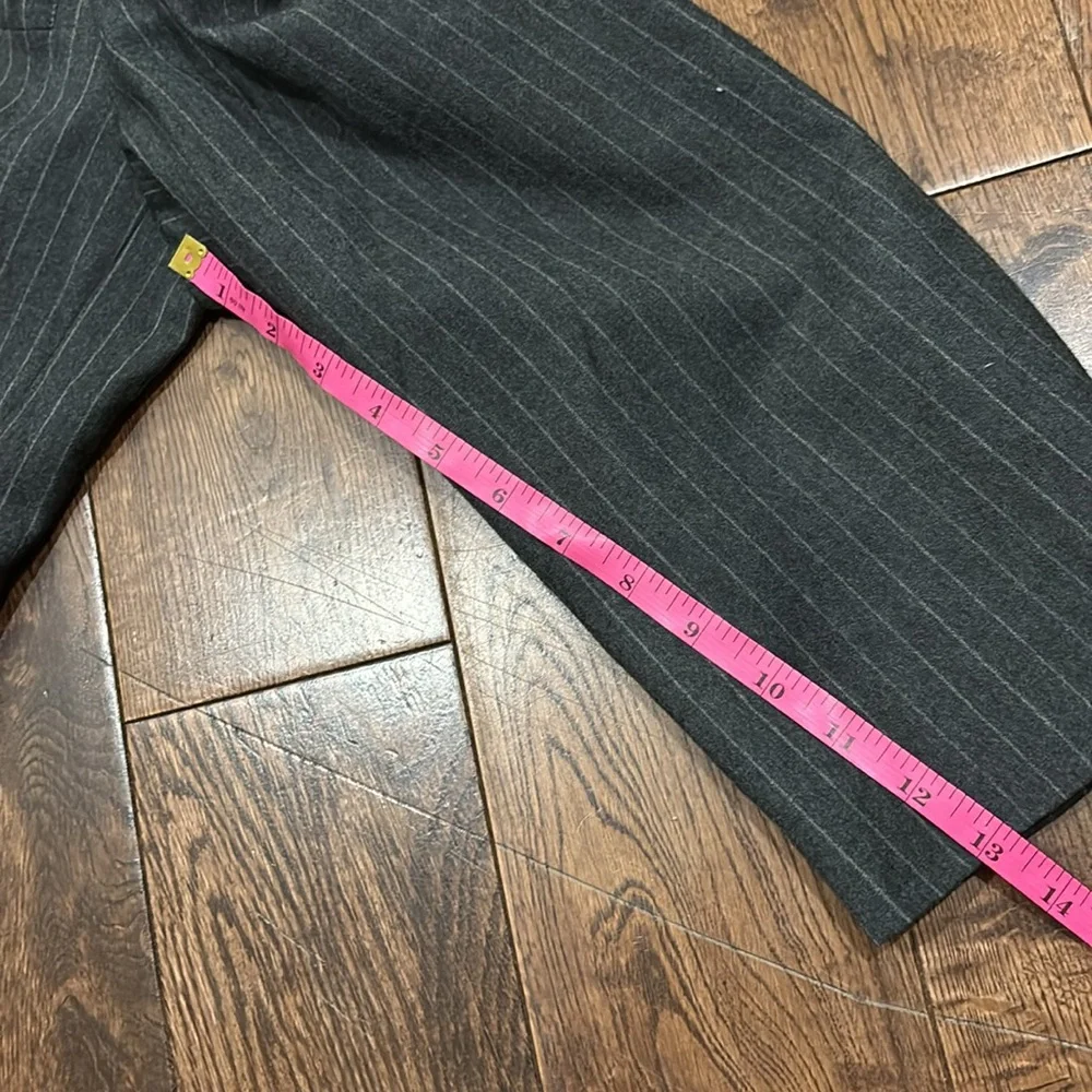 LAUREN Ralph Lauren wool cashmere gray pinstripe blazer size 46 R sports coat